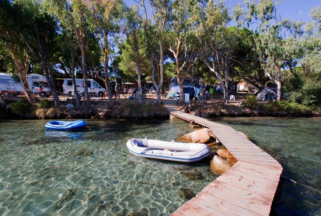 Camping Baia Saraceno Hotel Palau Kültér fotó